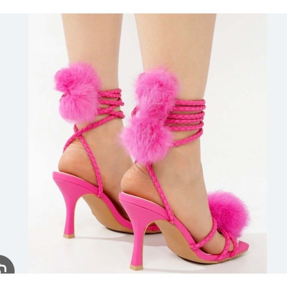 Cape Robbin Marje Pink Faux Fur Pom Pom Lace Up Braided Stiletto Heels SZ 7 NEW - Picture 2 of 7